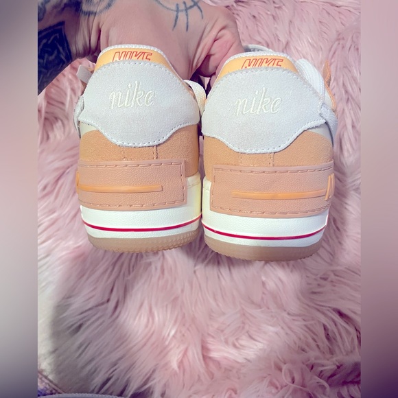 SOLD - Picture 3 of 4